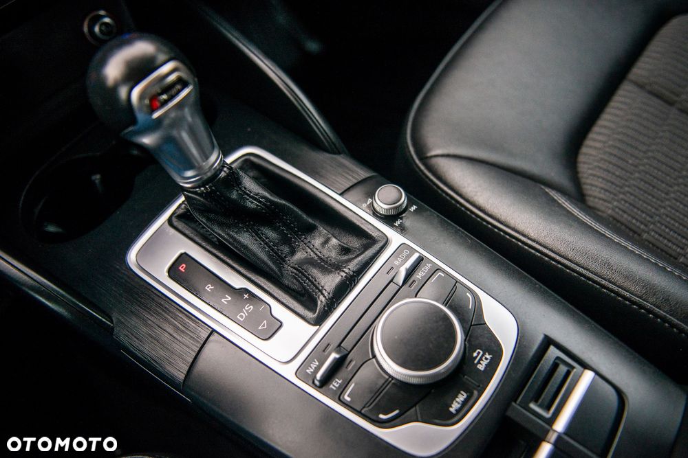 Audi A3 Sportback 1.4 TFSI cylinder on demand ultra S t design - 27