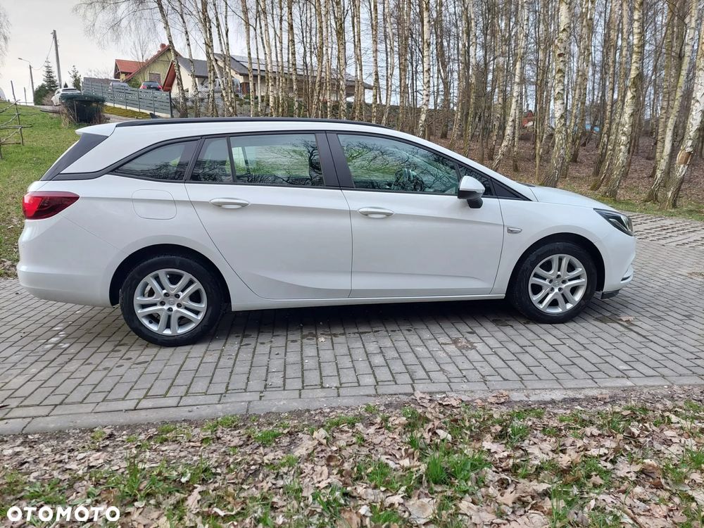 Opel Astra - 8