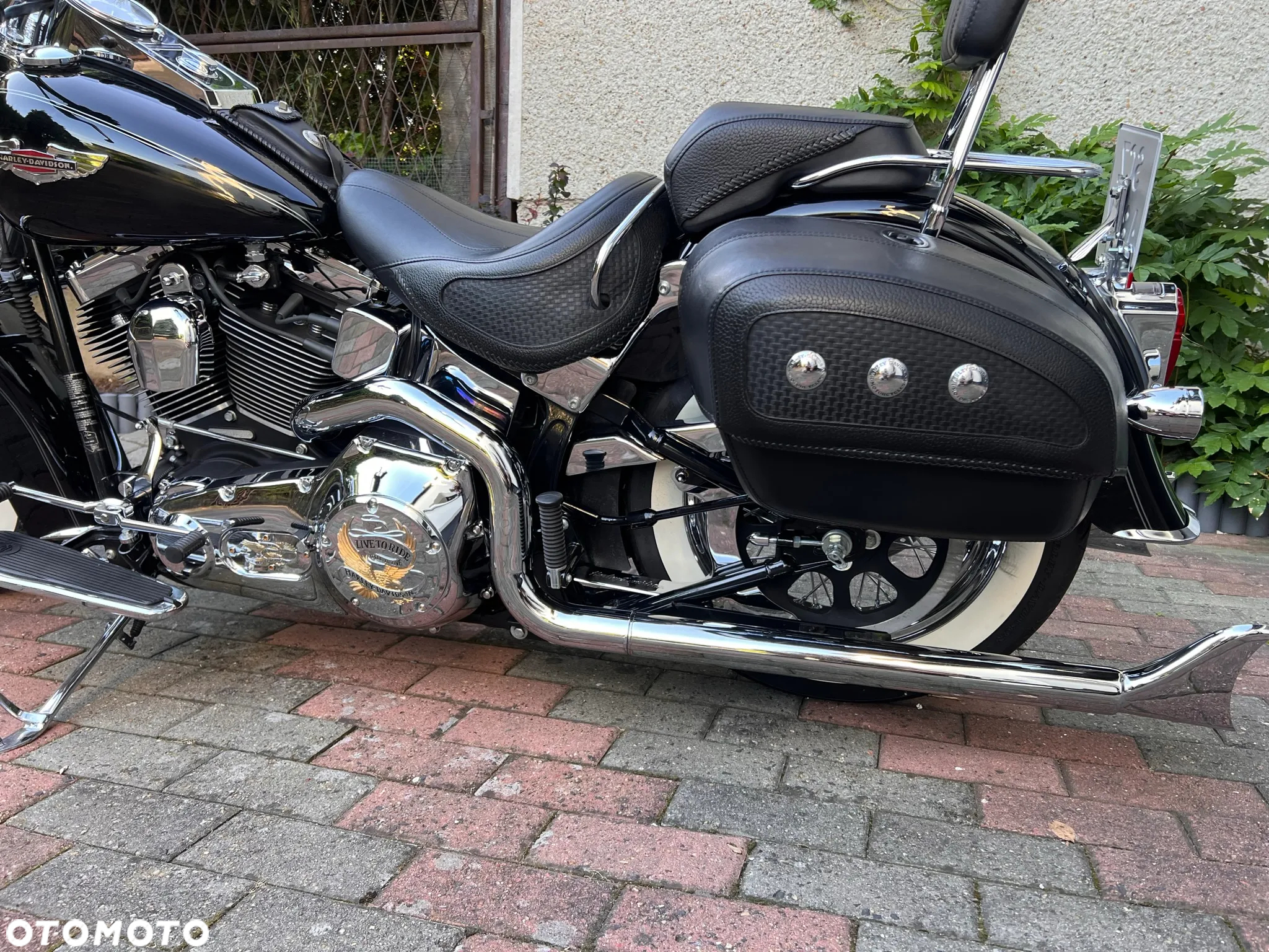Harley-Davidson Softail Deluxe - 15