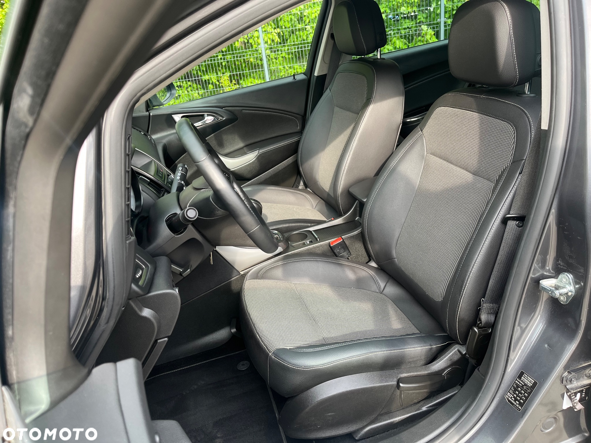 Opel Astra IV 1.7 CDTI Cosmo - 7