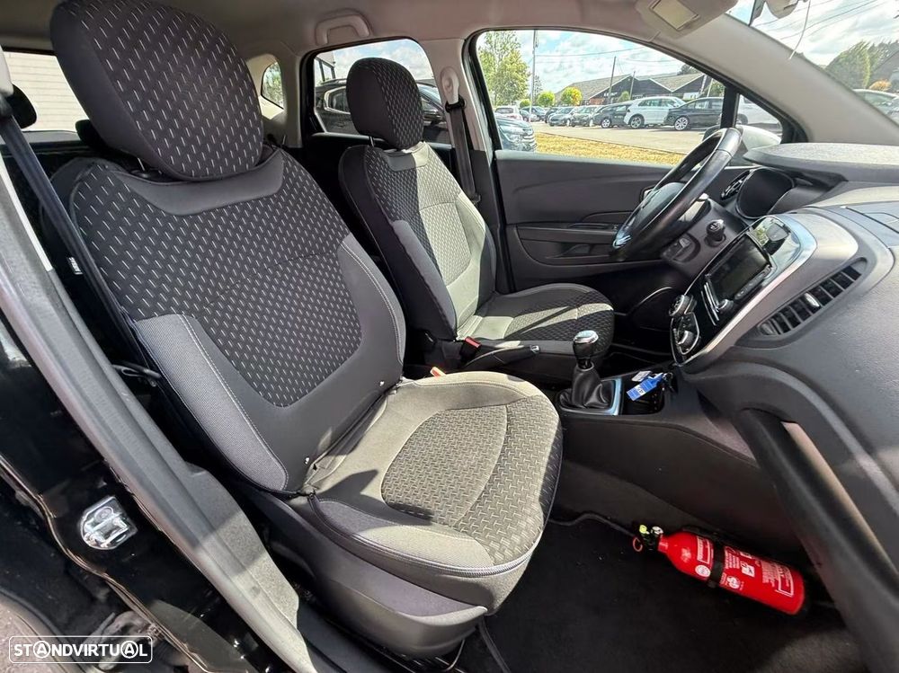 Renault Captur 0.9 TCE Exclusive - 4