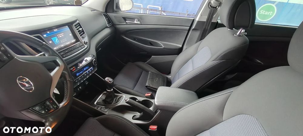 Hyundai Tucson blue 1.7 CRDi 2WD Passion Plus - 5