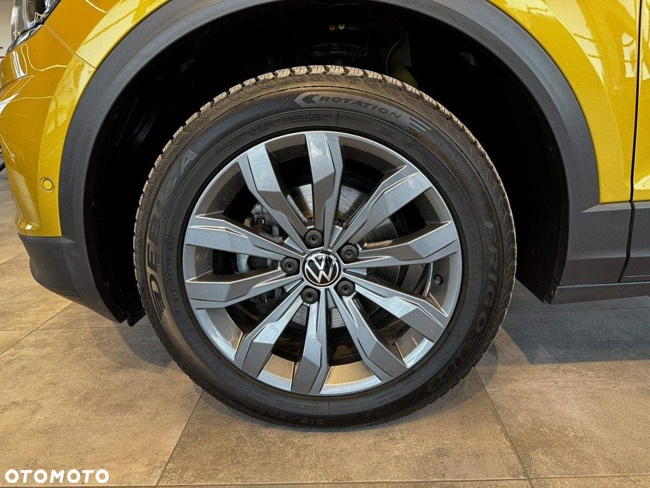 Volkswagen T-Roc - 11