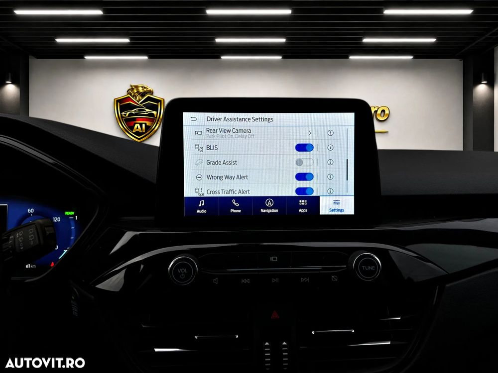Ford Kuga 2.5 Duratec PHEV ST-LINE X - 14