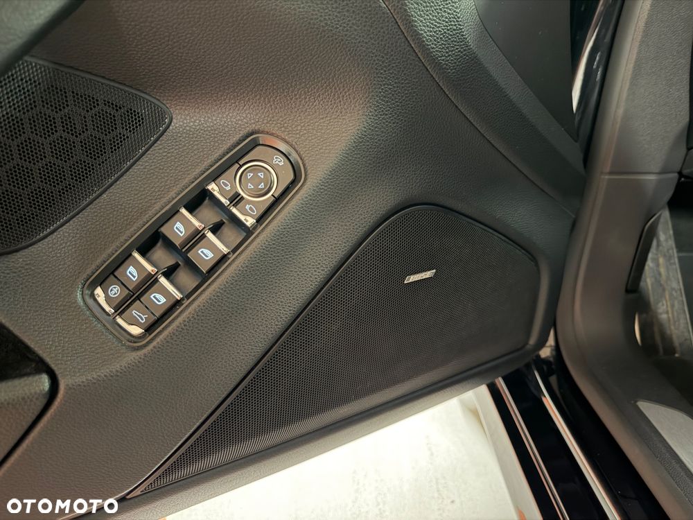 Porsche Panamera 4 - 26