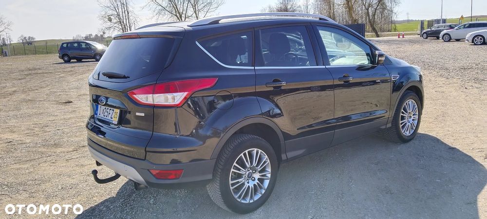 Ford Kuga 1.6 EcoBoost 2x4 Titanium - 2