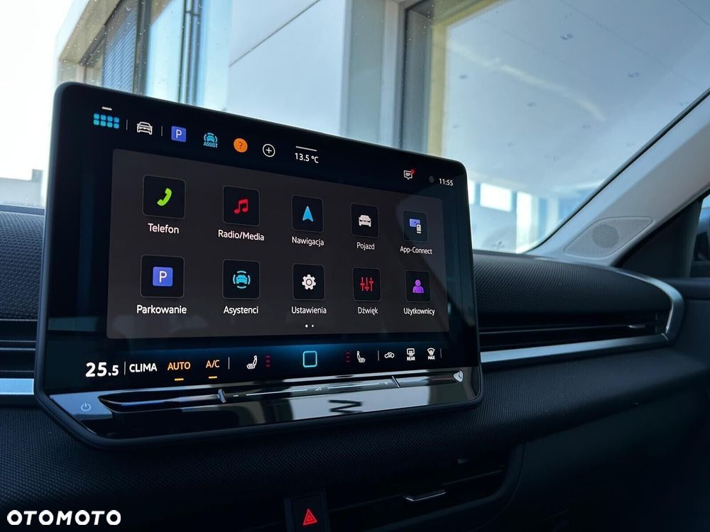 Volkswagen T-Roc - 12