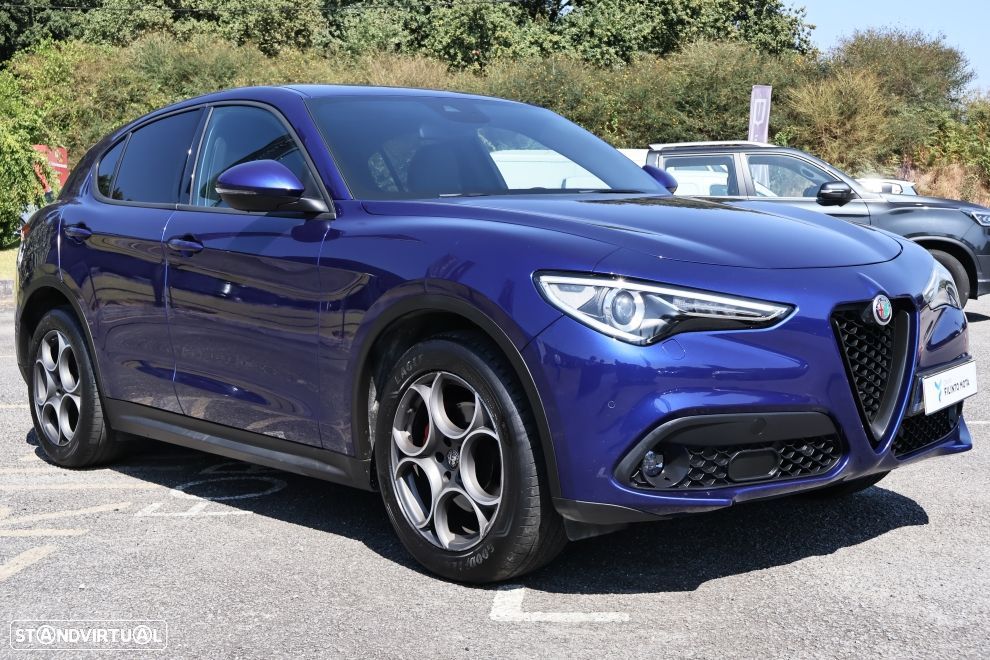 Alfa Romeo Stelvio 2.2 D Sprint Q4 AT8 - 4