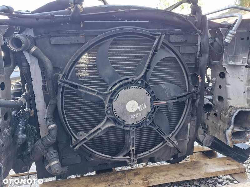 bmw x5 e70 benzyna pas przedni belka wzmocnienie chłodnice wentylator przód - 6
