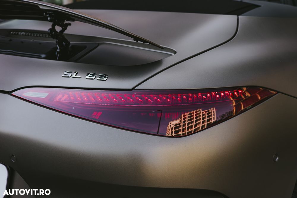 Mercedes-Benz SL - 23