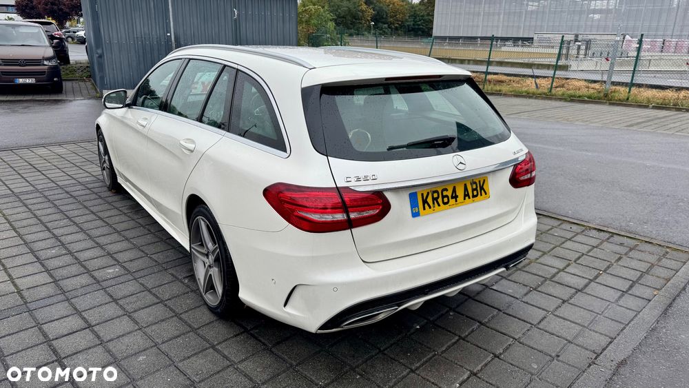 Mercedes-Benz Klasa C 250 (BlueTEC) d 4Matic T 7G-TRONIC AMG Line - 34