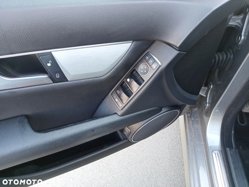 Mercedes-Benz Klasa C - 17