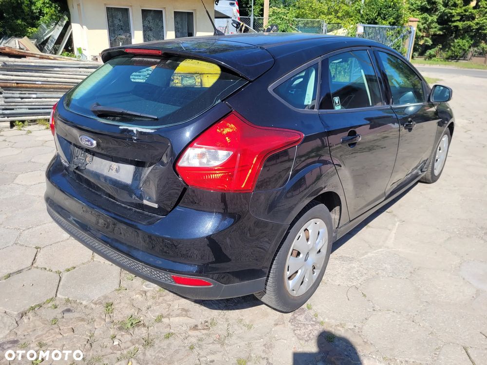Ford Focus 1.6 TDCi DPF SYNC Edition - 3