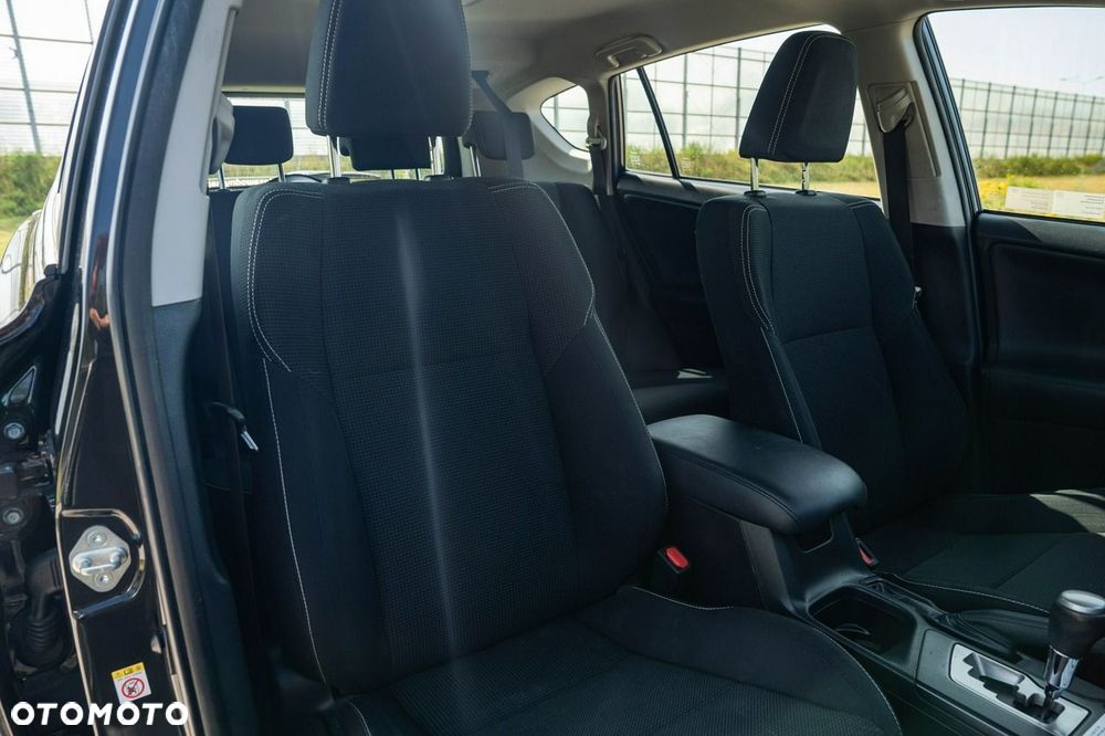 Toyota RAV4 - 25