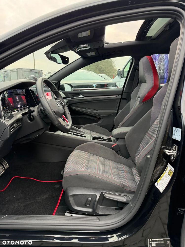 Volkswagen Golf 2.0 TSI OPF DSG GTI - 11