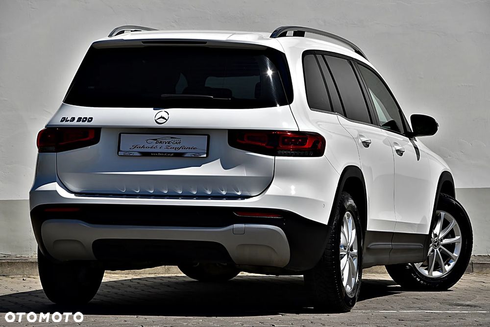 Mercedes-Benz GLB 200 7G-DCT - 5