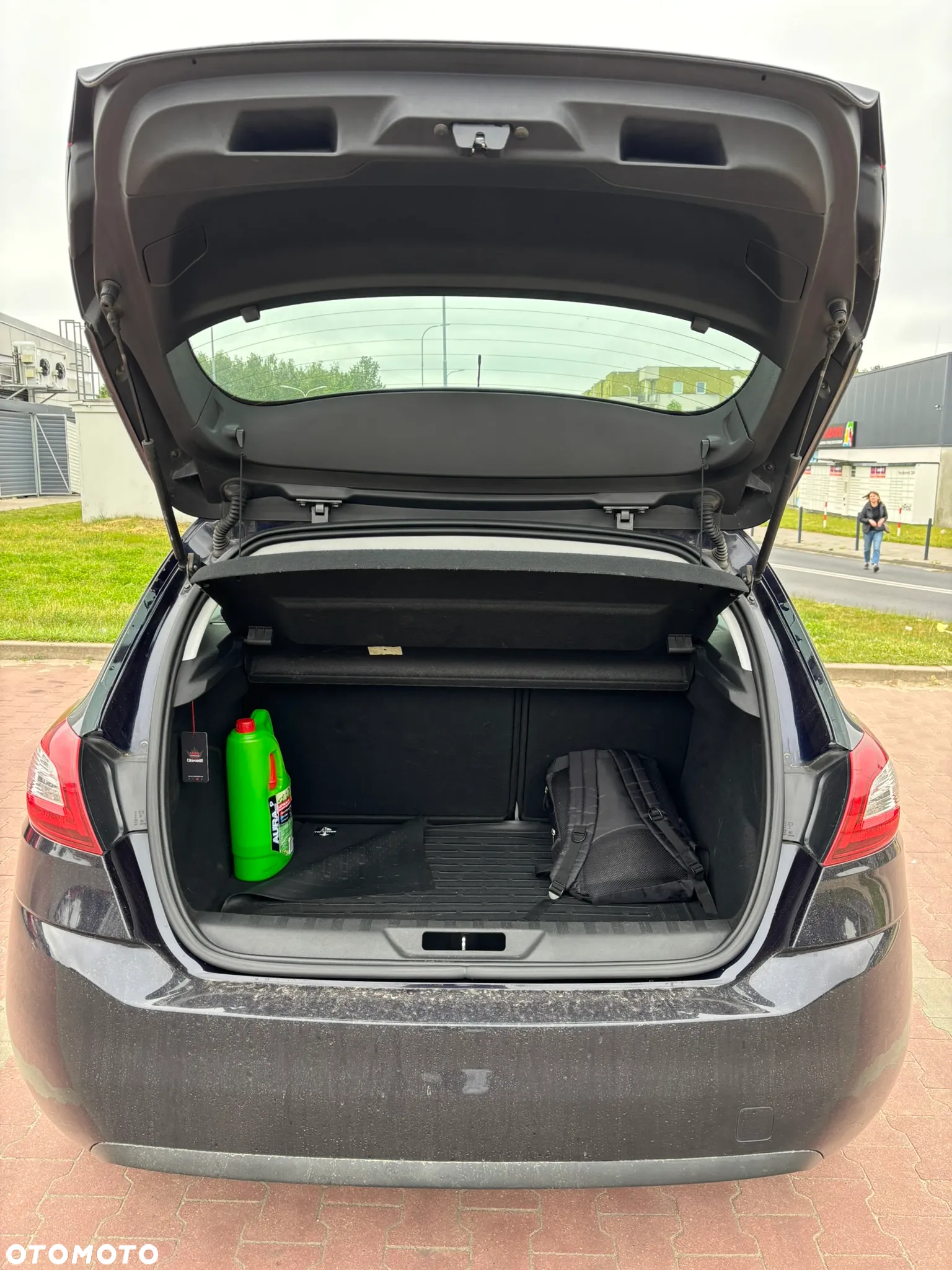 Peugeot 308 1.6 THP Allure - 6