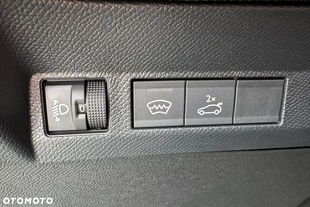 Citroën C5 Aircross 1.2 mHEV Plus eDCT6 - 8