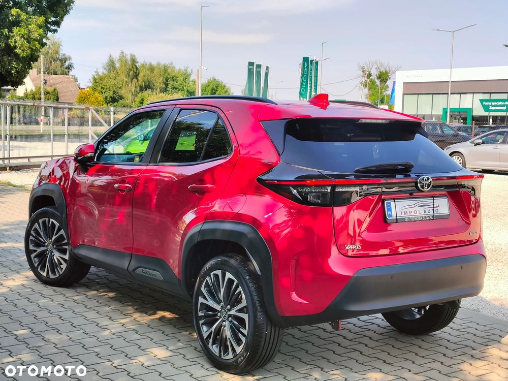 Toyota Yaris Cross Hybrid 1.5 Executive - 4