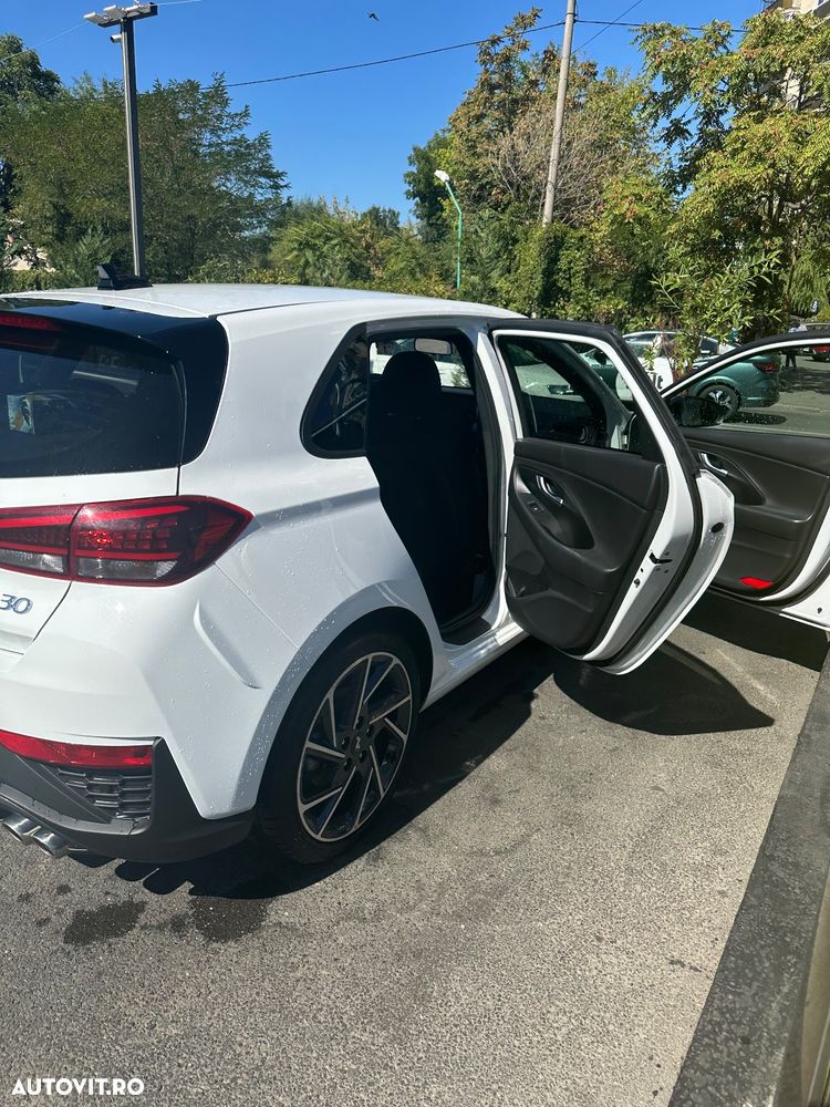 Hyundai i30 1.5 T-GDI 160CP MHEV 5DR 7DCT Highway N-Line - 12