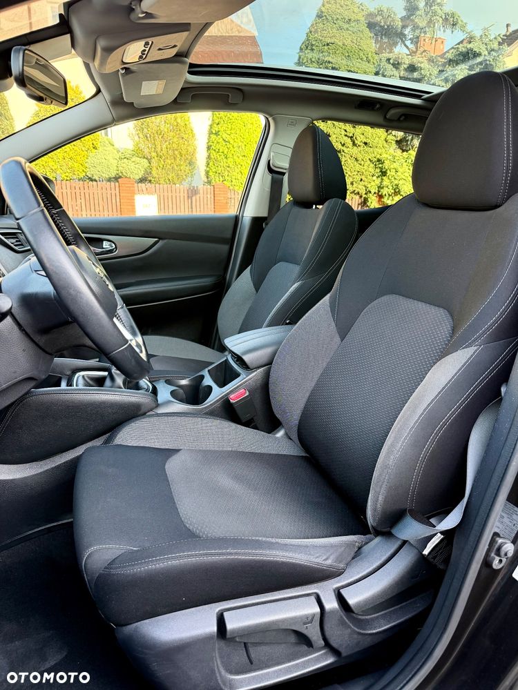 Nissan Qashqai 1.3 DIG-T N-Connecta - 12