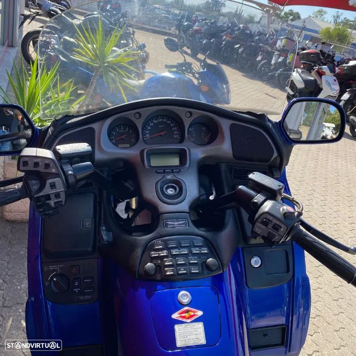 Honda Goldwing 1800 - 9