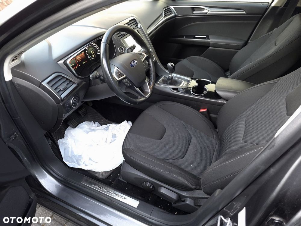 Ford Mondeo 2.0 TDCi Titanium - 11
