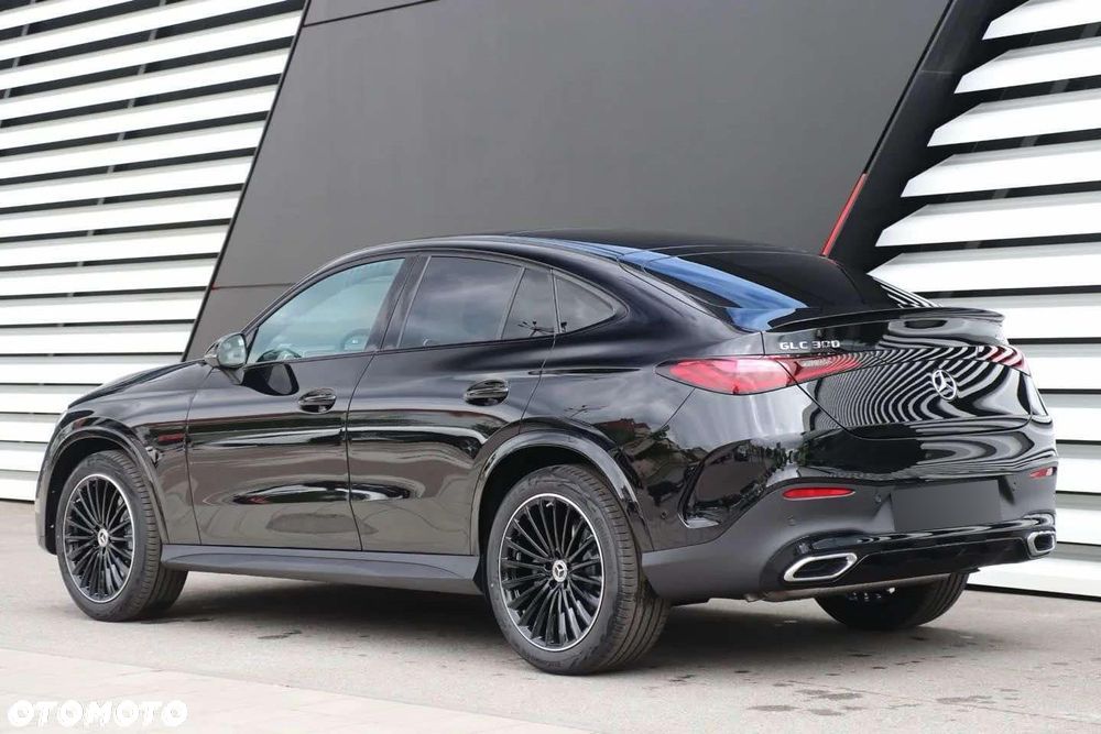 Mercedes-Benz GLC Coupe 300 4-Matic - 1