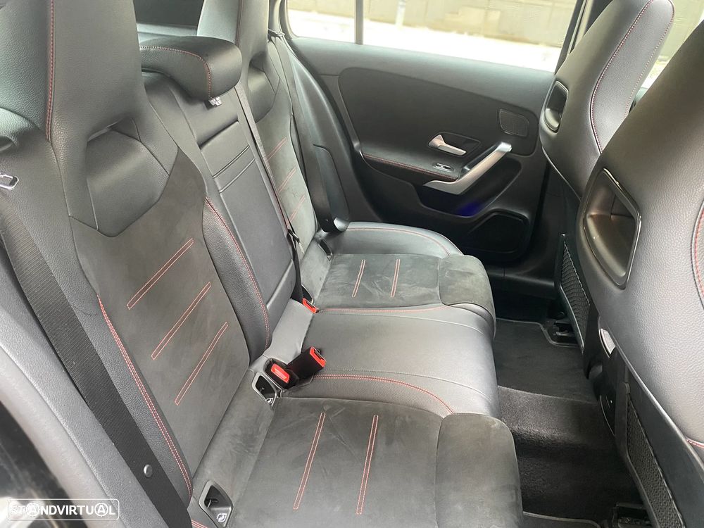 Mercedes-Benz A 180 d 8G-DCT AMG Line - 23