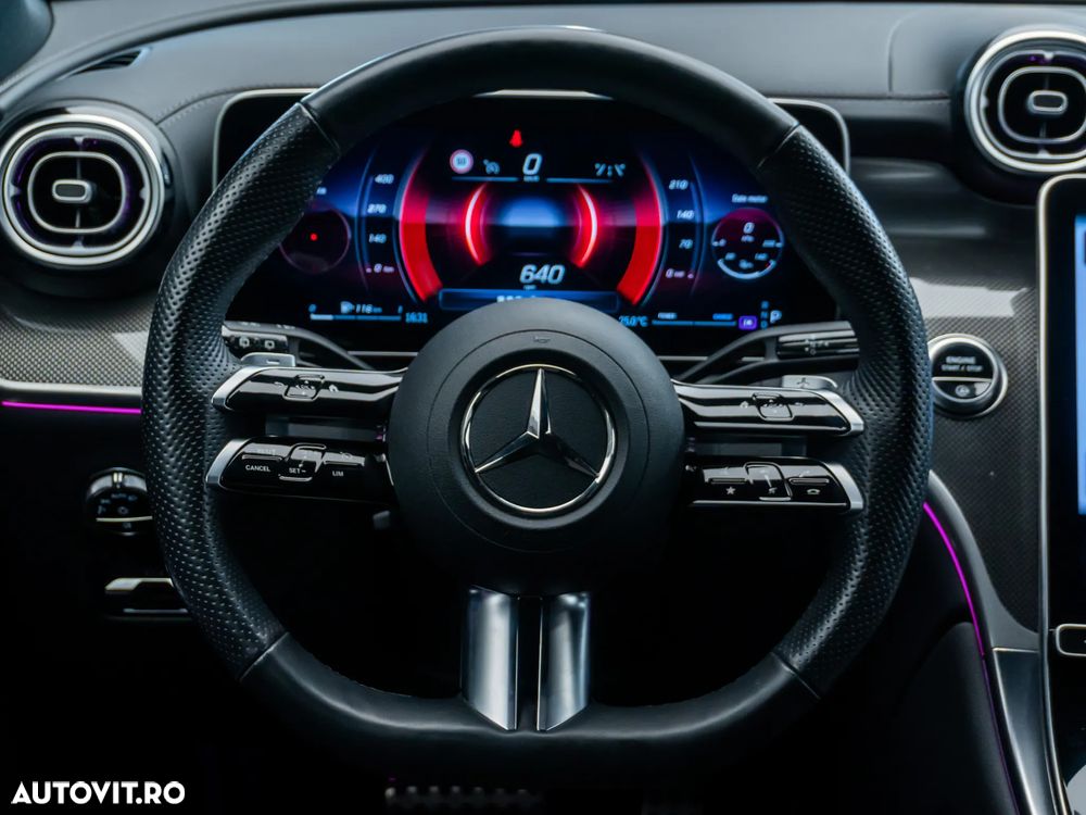 Mercedes-Benz GLC 300 4Matic 9G-TRONIC Edition AMG Line - 38