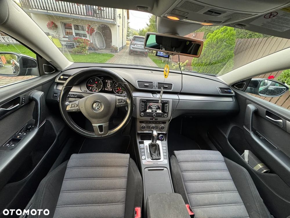 Volkswagen Passat 2.0 TDI 4Mot Highline DSG - 24