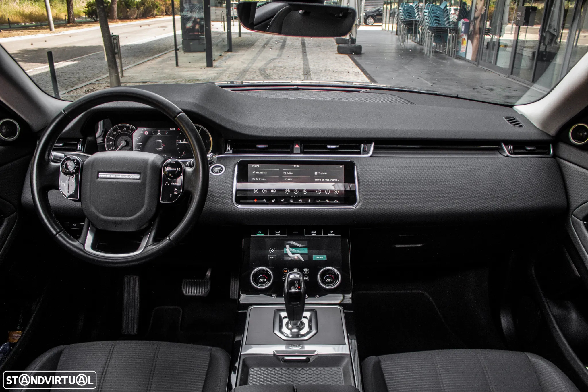 Land Rover Range Rover Evoque 2.0 D240 AWD Auto - 39