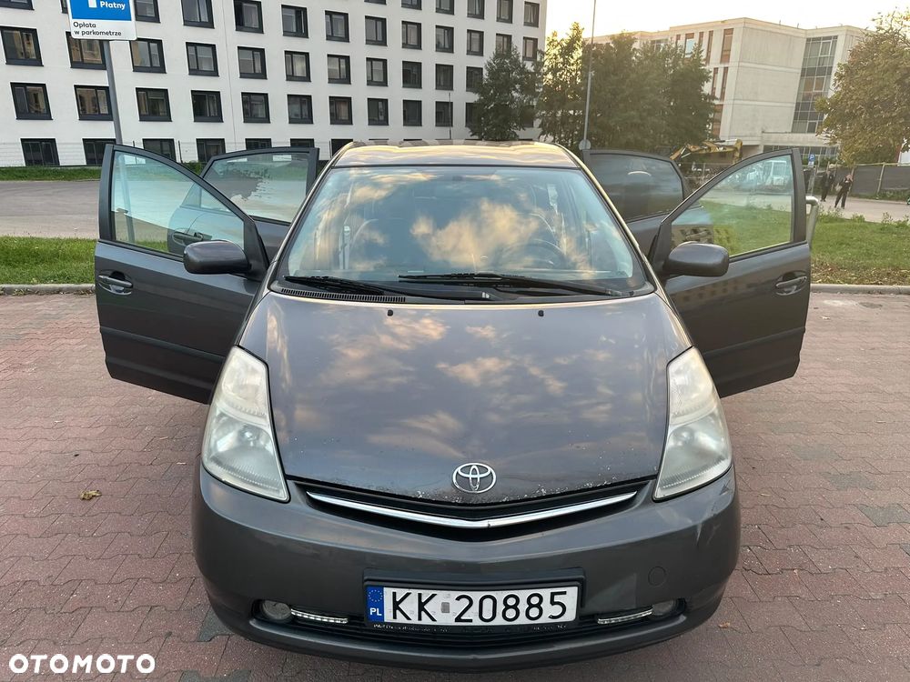 Toyota Prius - 6