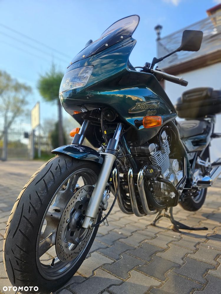 Yamaha XJ - 2