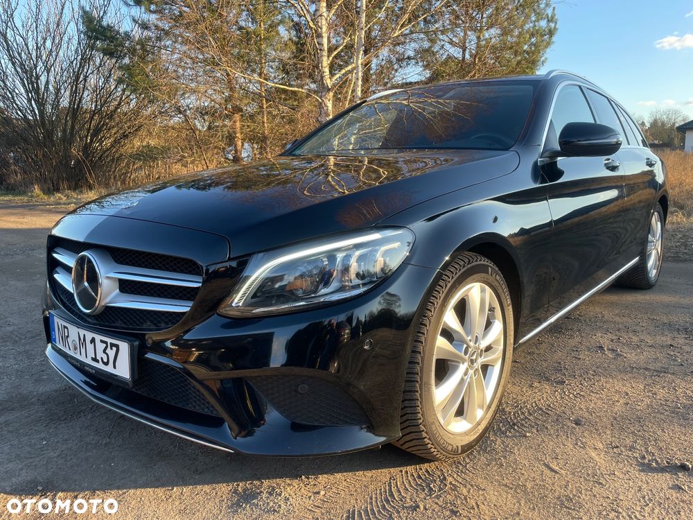 Mercedes-Benz Klasa C 300 9G-TRONIC - 1