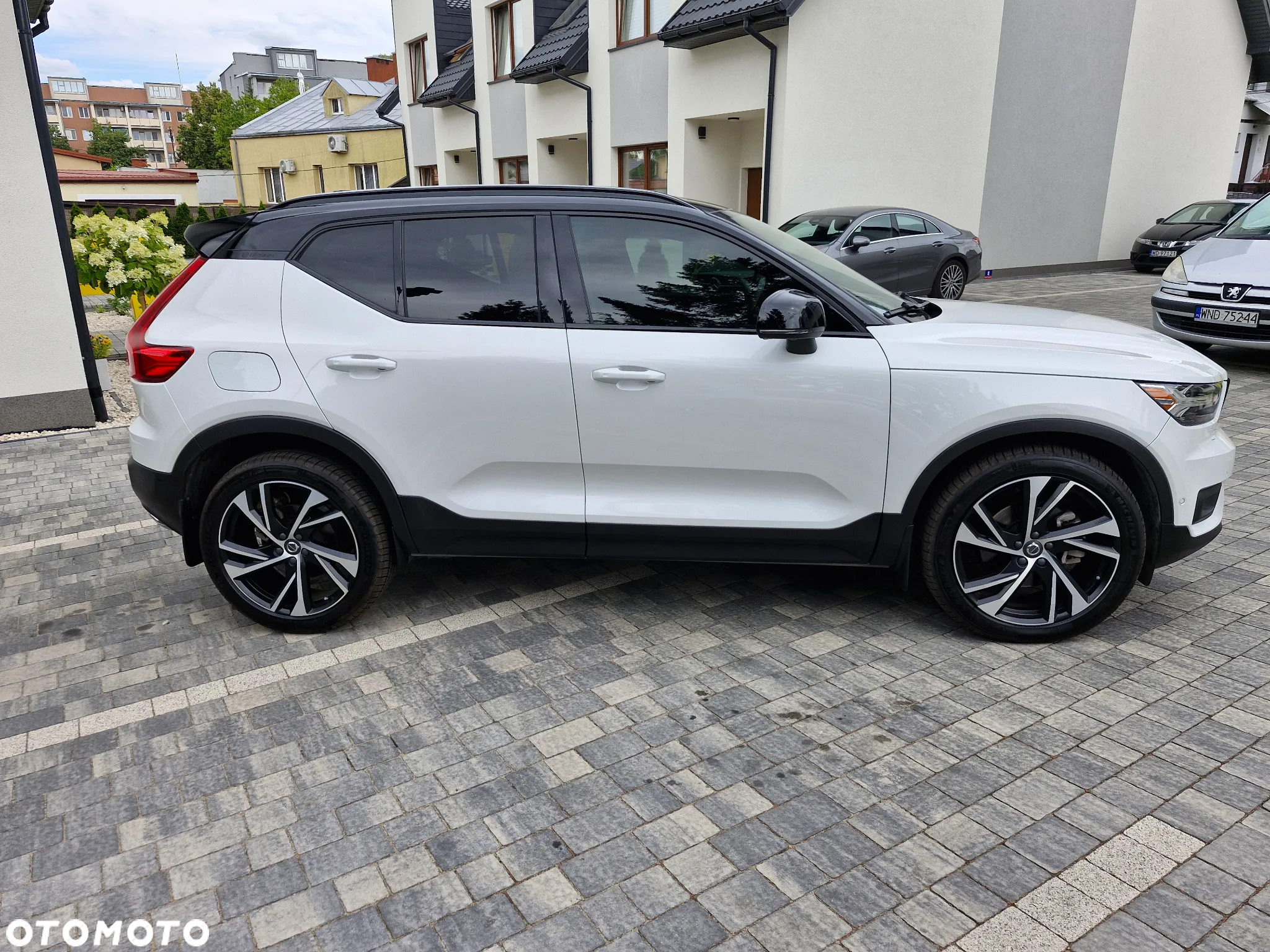 Volvo XC 40 T5 AWD R-Design - 5