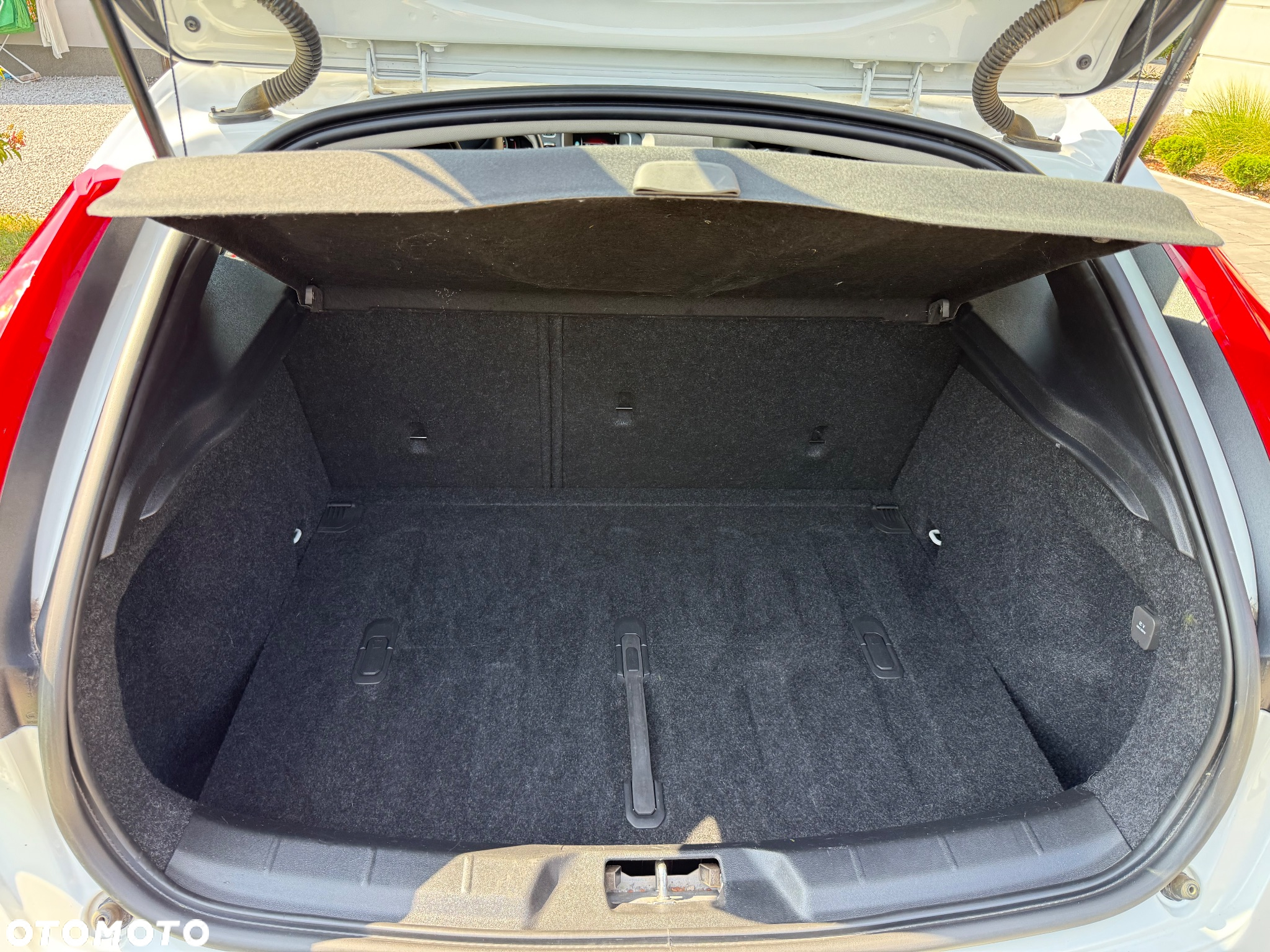 Volvo V40 - 30