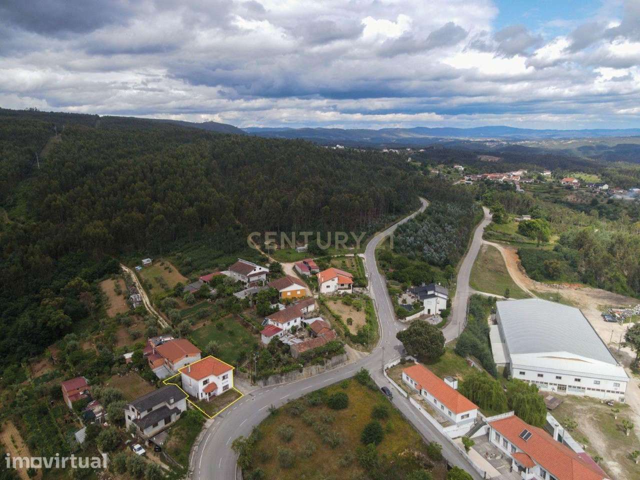 Casa de Dois pisos com logradouro - Grande imagem: 5/43