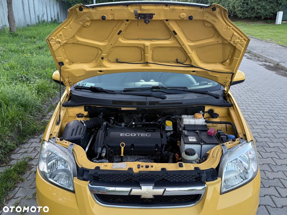 Chevrolet Aveo - 8