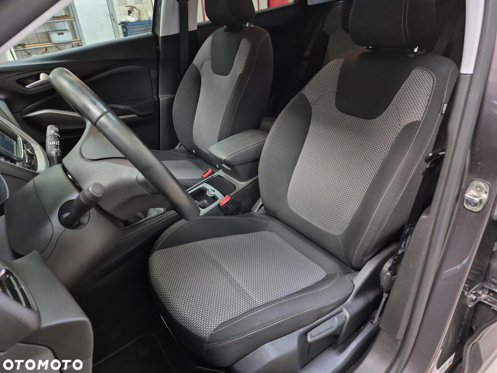 Opel Grandland X 1.2 T GPF Edition S&S - 11