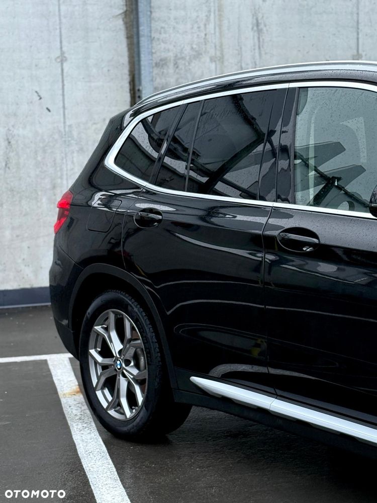 BMW X3 xDrive20d - 14