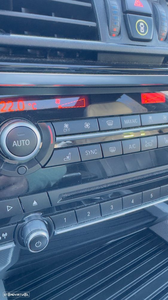 BMW X5 25 d sDrive Pack M - 25