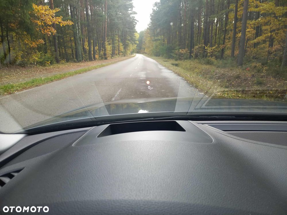 Audi A4 Avant 2.0 TDI S tronic - 9