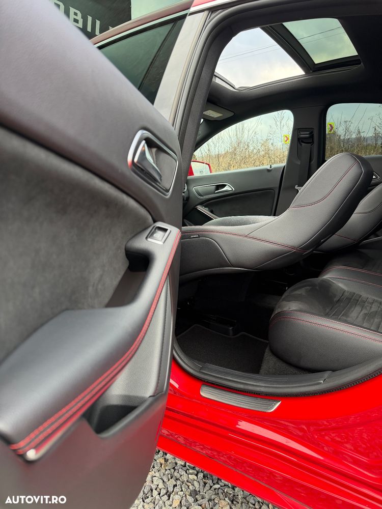 Mercedes-Benz CLA 200 7G-DCT UrbanStyle Edition - 7