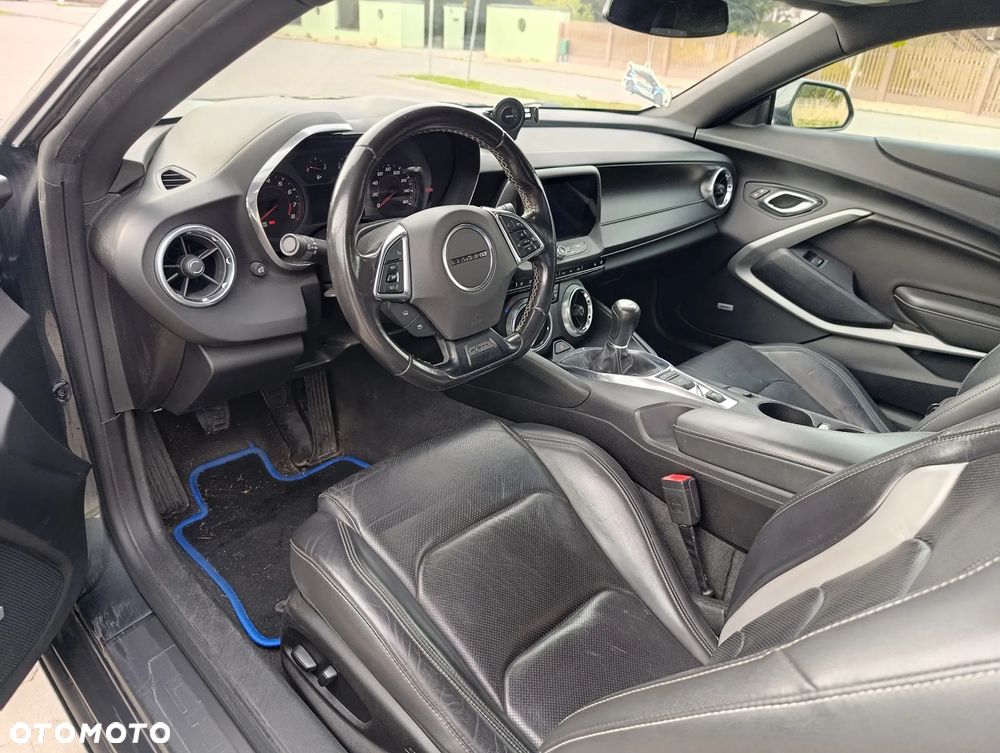 Chevrolet Camaro - 11