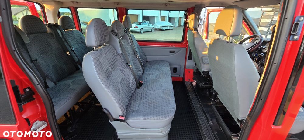 Ford Transit - 12