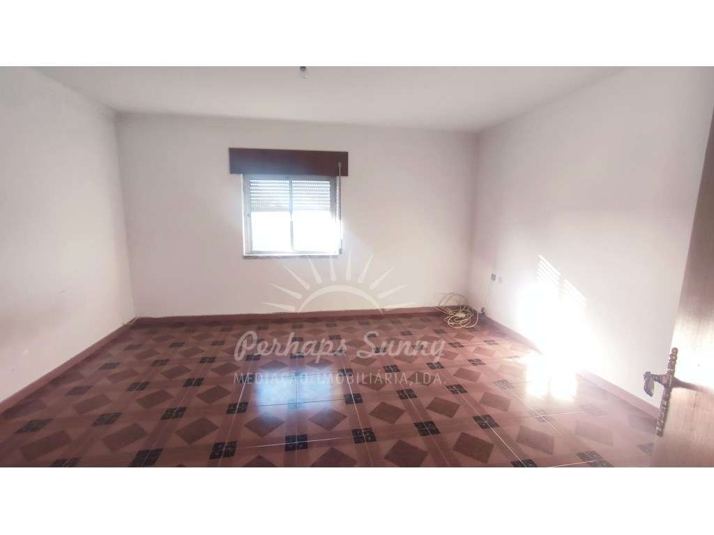 Moradia Bi- Familiar - Grande imagem: 3/29