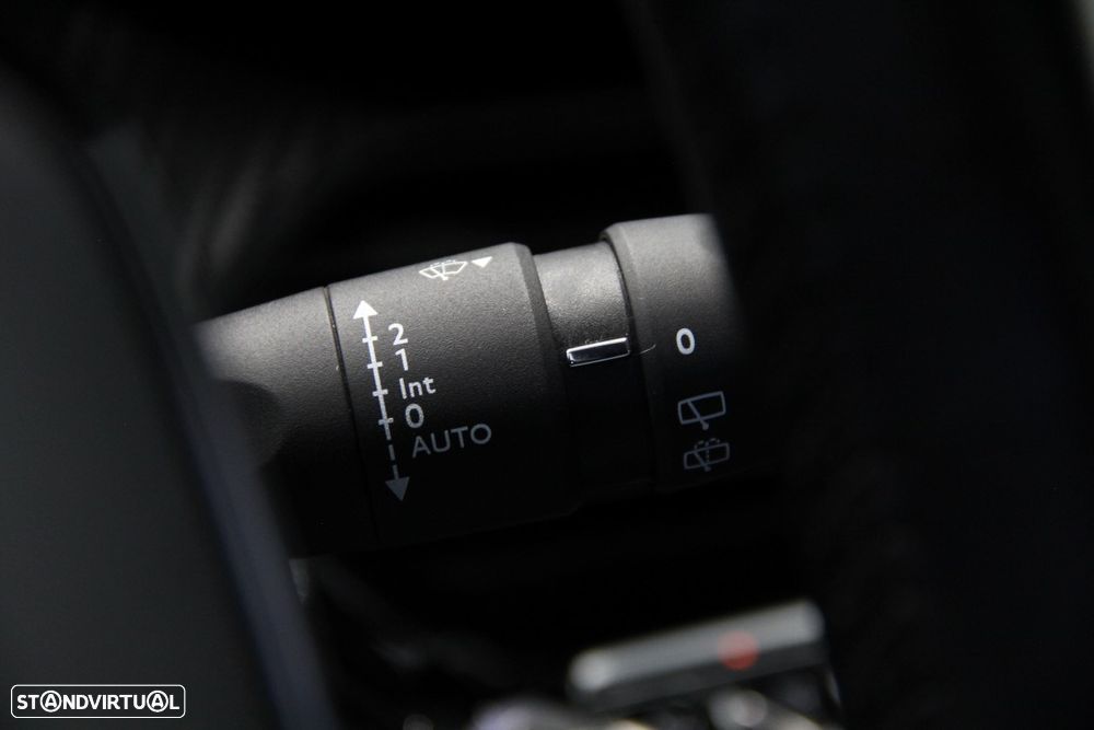 Peugeot e-208 50 kWh Allure - 14