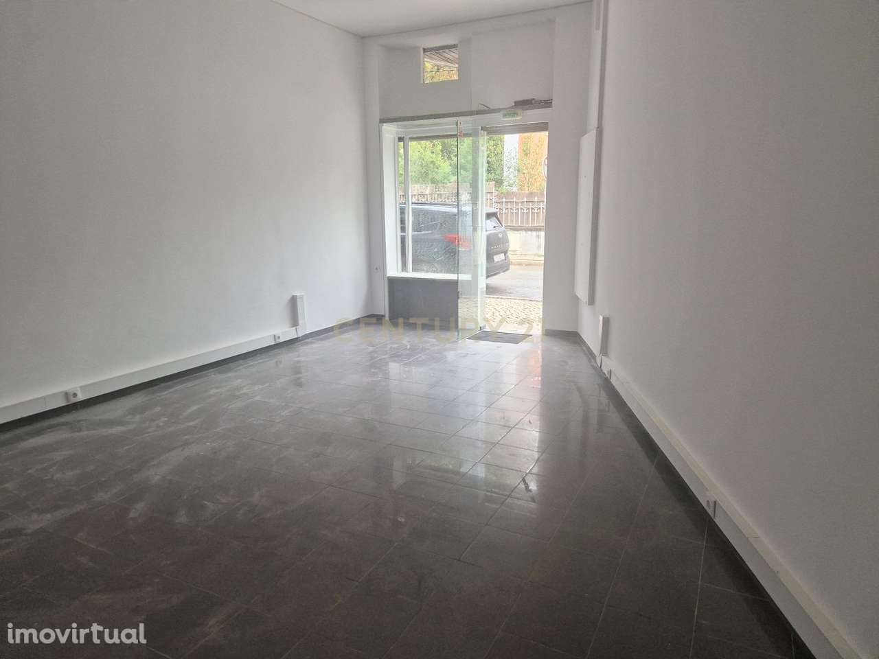 Loja para arrendamento em Carcavelos - Grande imagem: 2/10