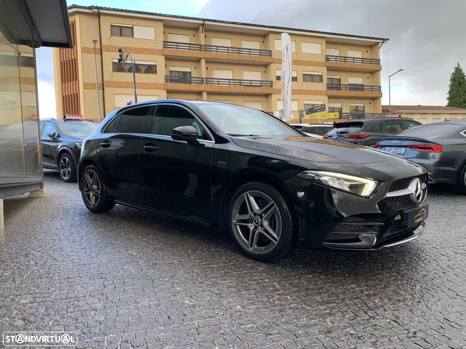 Mercedes-Benz A 250 e AMG Line - 3